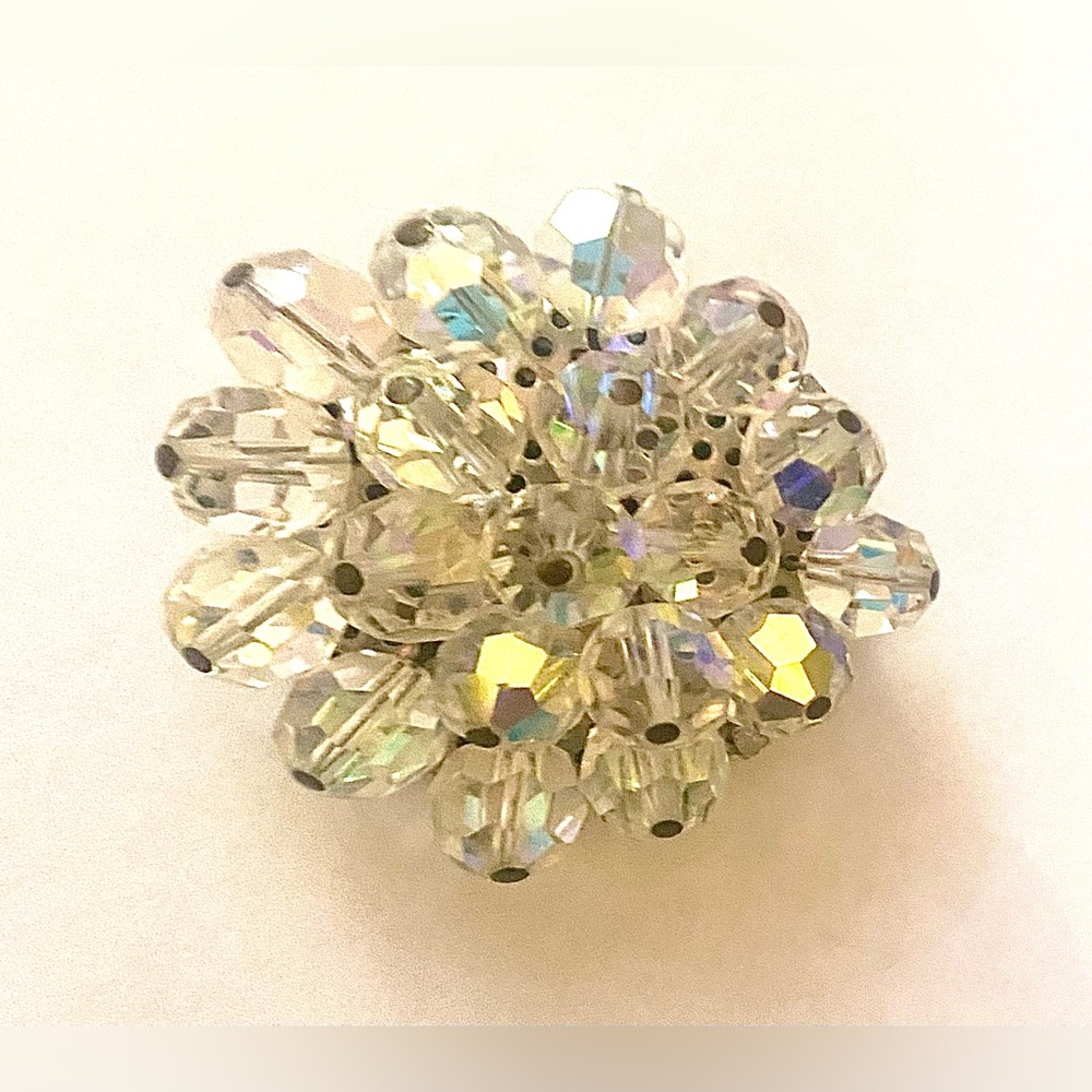 Vintage Crystal Aurora Borealis Cluster Brooch. Silver Back    1.5 “